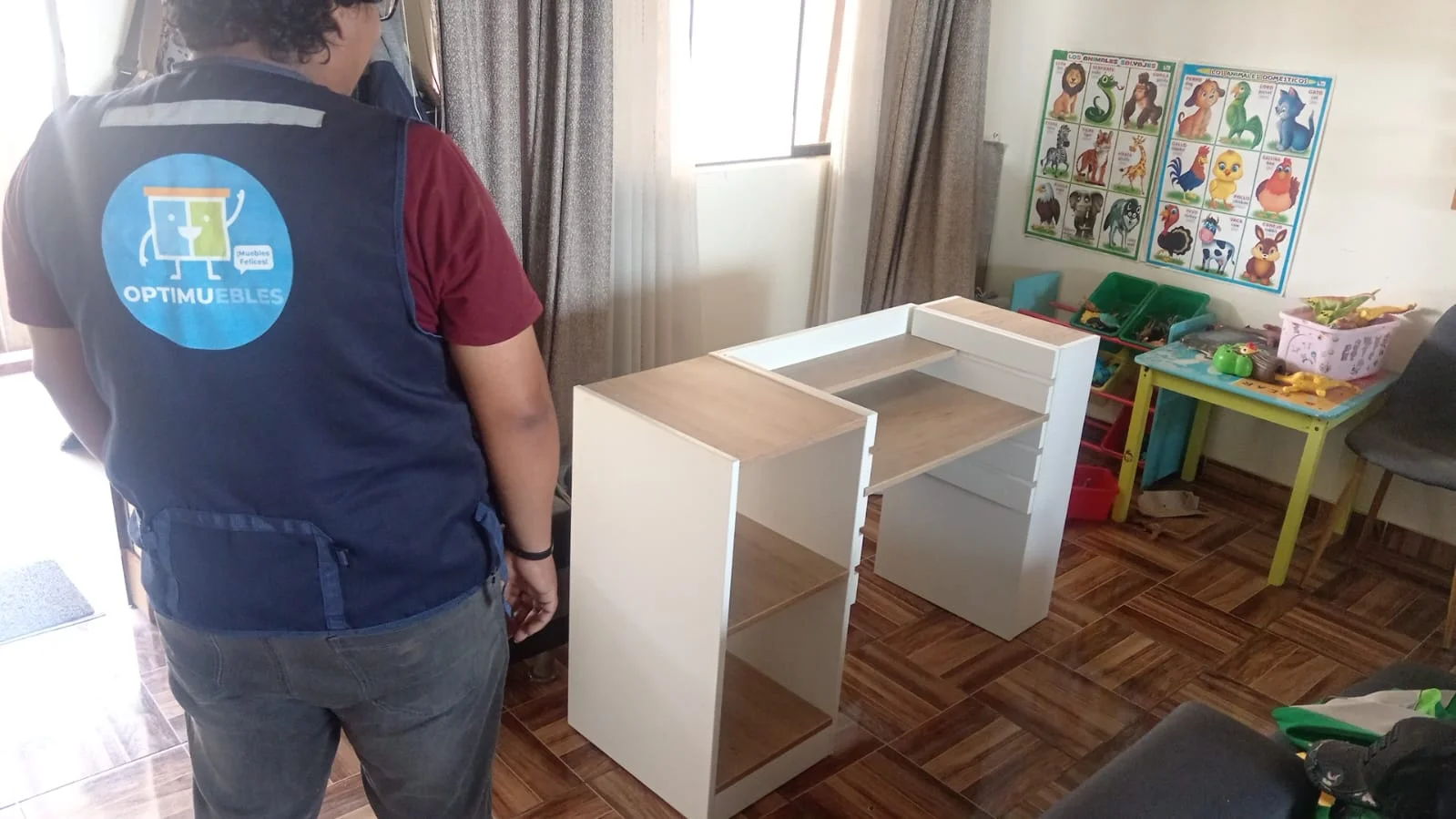 Entrega de escritorio en Surco